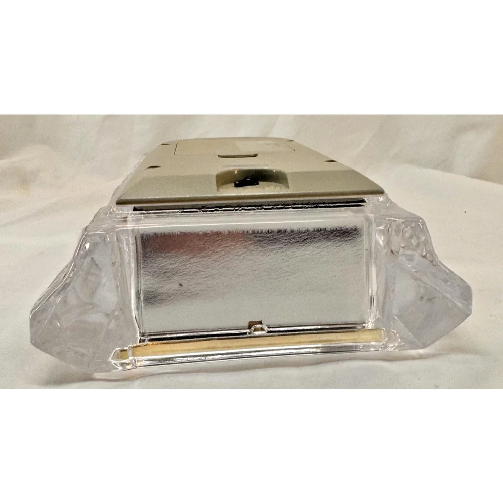 Vintage Seiko QQZ127S Lead Crystal Quartz Desk Mantel Clock Working Japan
